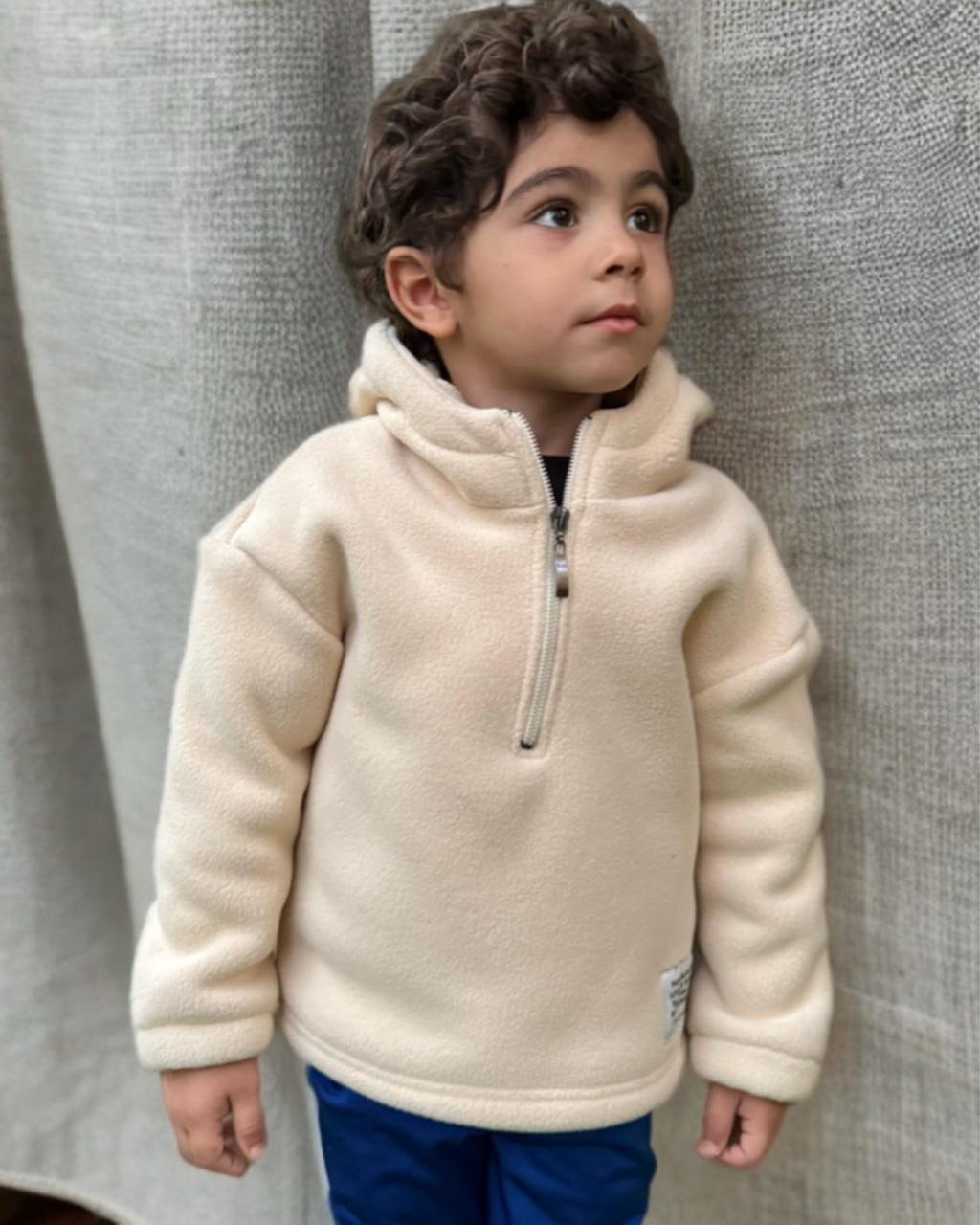 Beige fleece hoodie 1/4 zipper